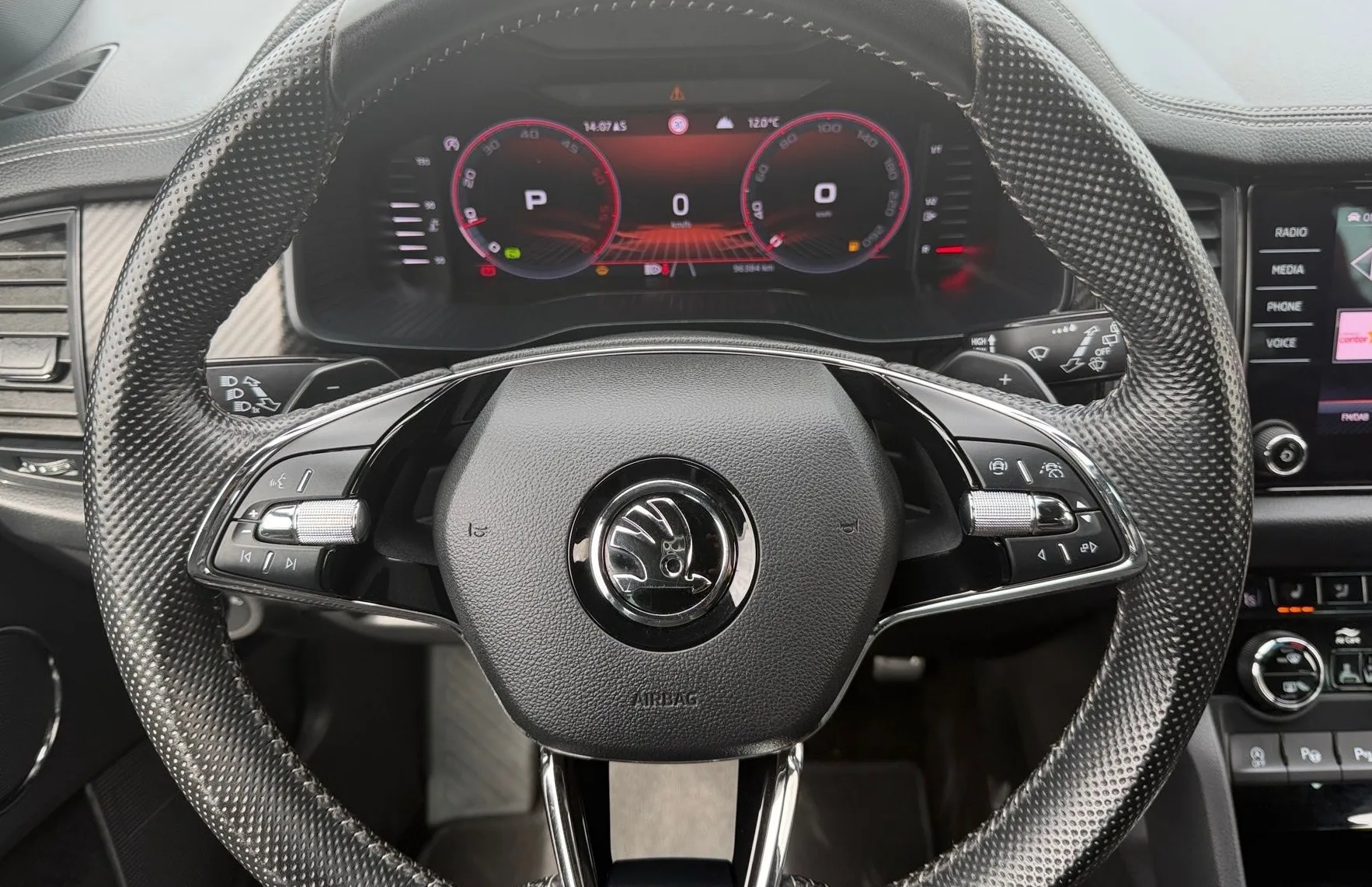Zunanja slika - Škoda Kodiaq - 4x4 2.0 TDI Sportline DSG-20 COL Webasto-Memory... - 8