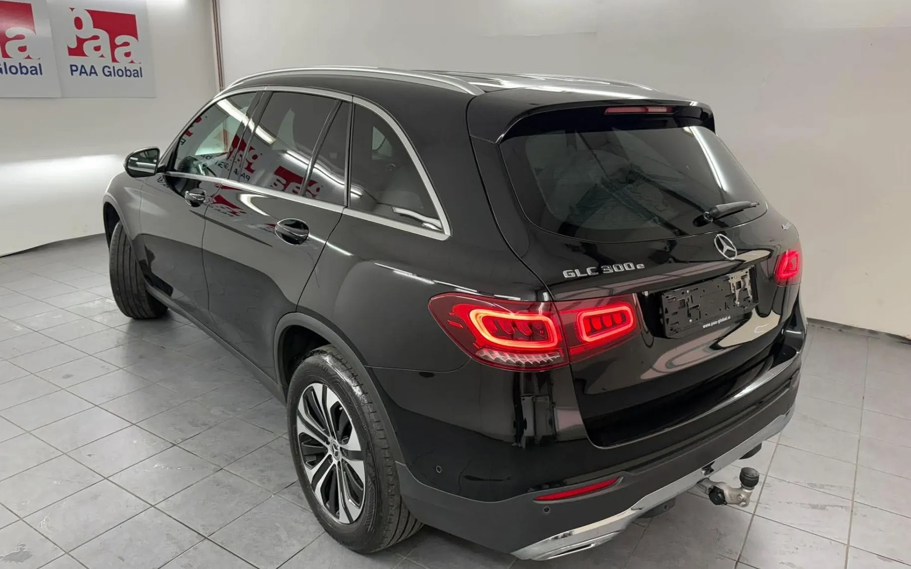 Zunanja slika - Mercedes-Benz GLC-Razred - 300 de 4MATIC NEMŠKI+4ALU.KAMERA.KLJUKA.ACC.USNJE - 3