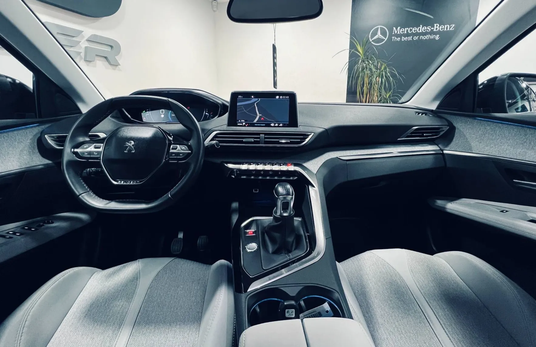 Zunanja slika - Peugeot 3008 - 1.2 PureTech -Z 15  LEASING TUDI ZA BREZPOSELNE - 13