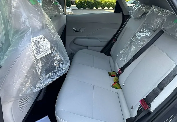 Zunanja slika - Hyundai Kona - 65.4 kWh PREMIUM   WINTER I.. topl. črpalka. ambi - 5