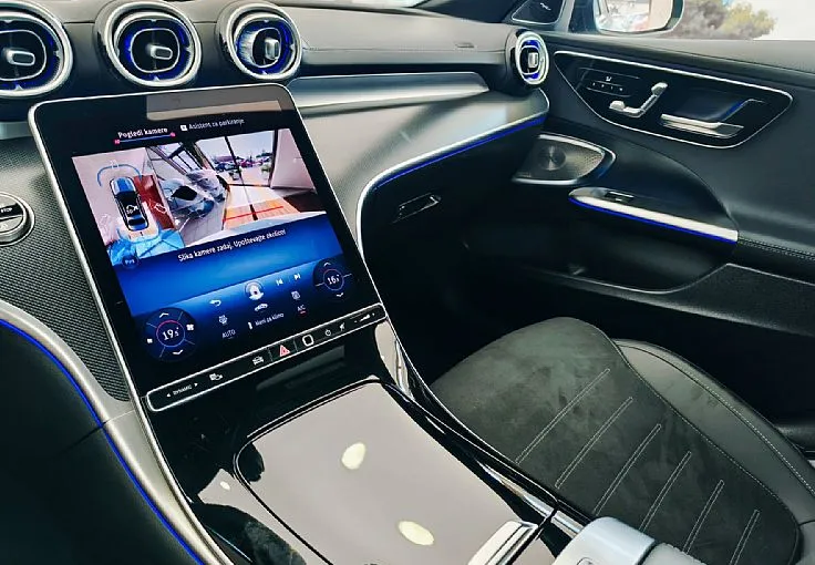 Zunanja slika - Mercedes-Benz C-Razred - 180 FULL AMG-MR.KOT-360 KAM-VLEČ.KLJ-BURMEST-VIDEO - 12