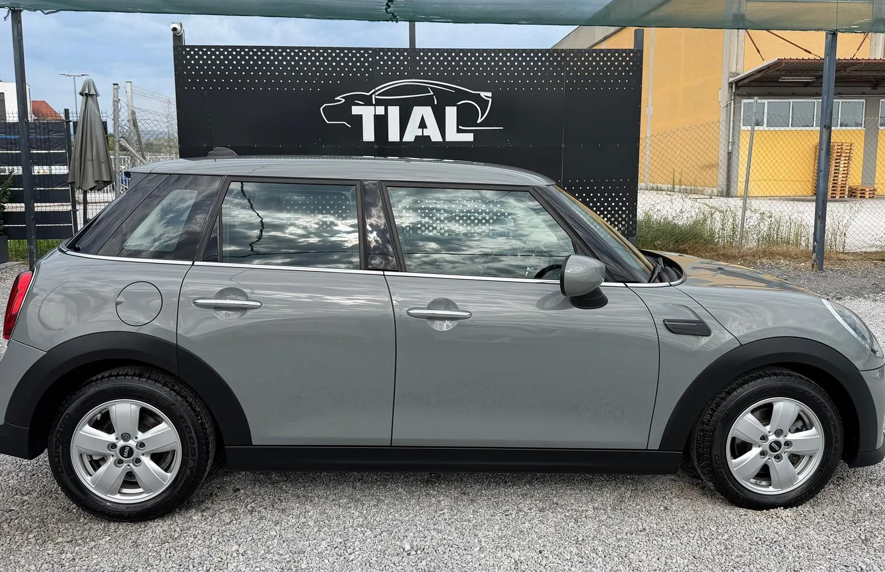 Zunanja slika - MINI Cooper - 1.5 NOVI MODEL-LED-TEMP.-PDC-ALU-BREZ POLOGA- - 8
