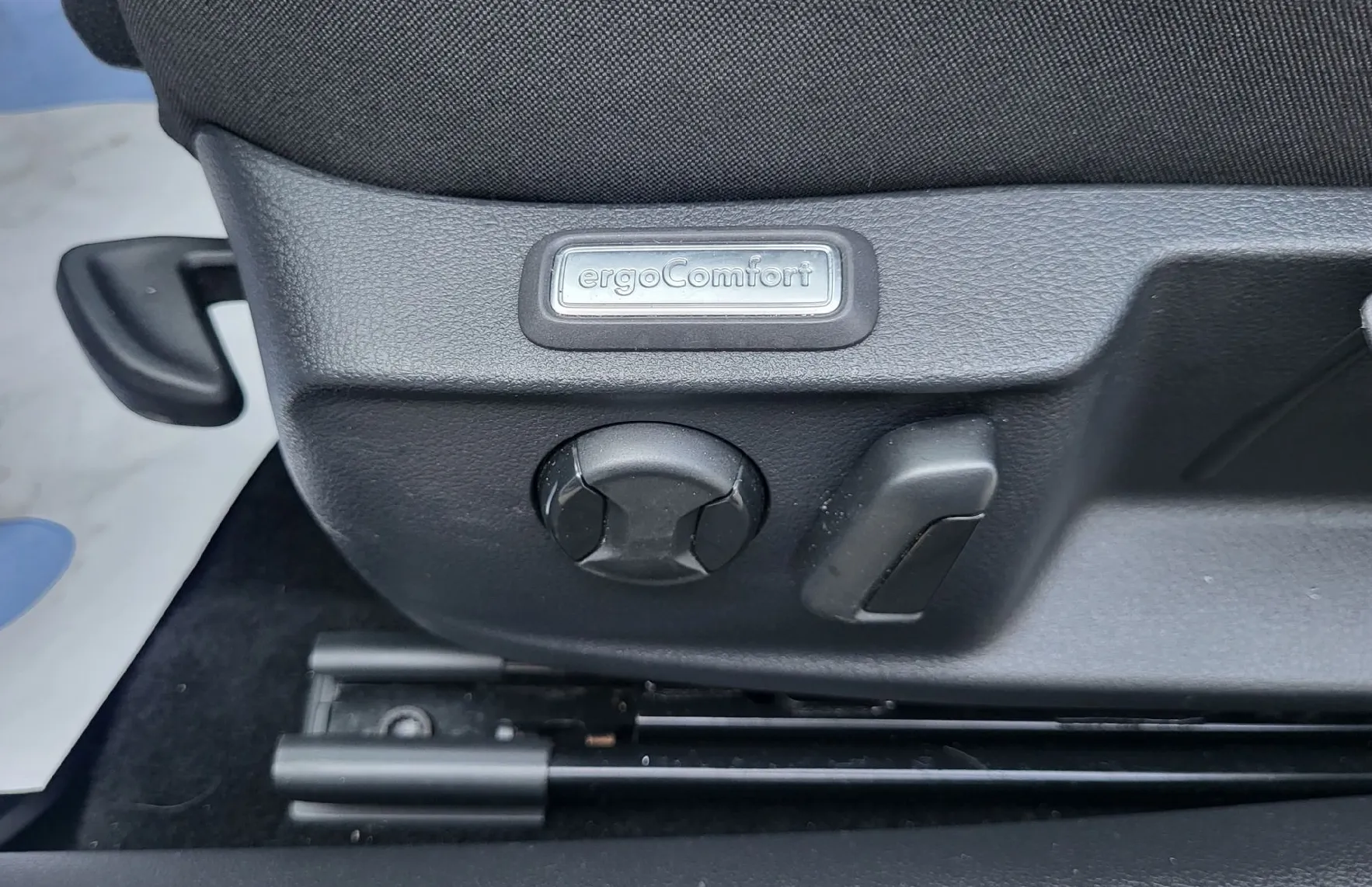 Zunanja slika - Volkswagen Passat - Variant 2.0 TDI AUT slo-1.last-alu-acc-navi-led-radar-pdc- - 16