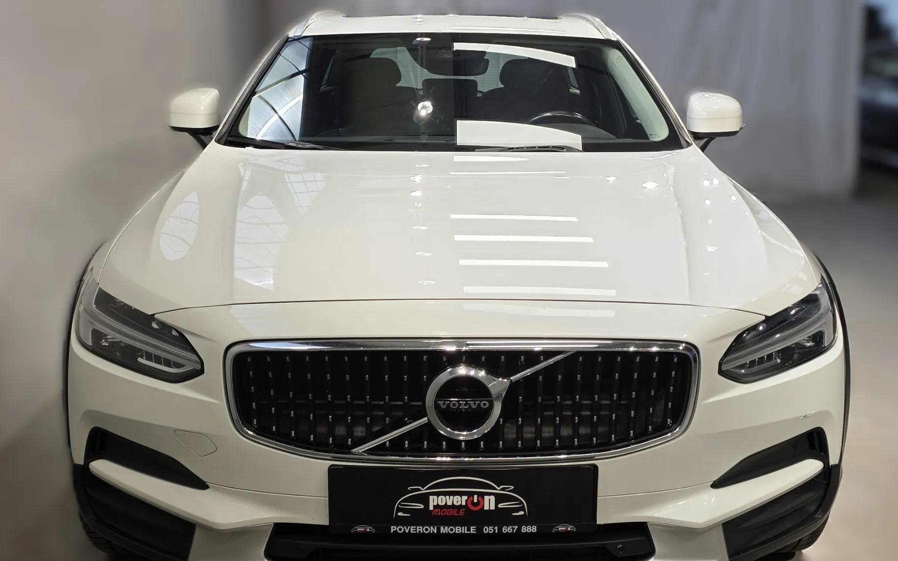 Zunanja slika - Volvo V90 - Cross Country D5 AWD Pro Avt. USNJE PANO ACC LANE LED - 8
