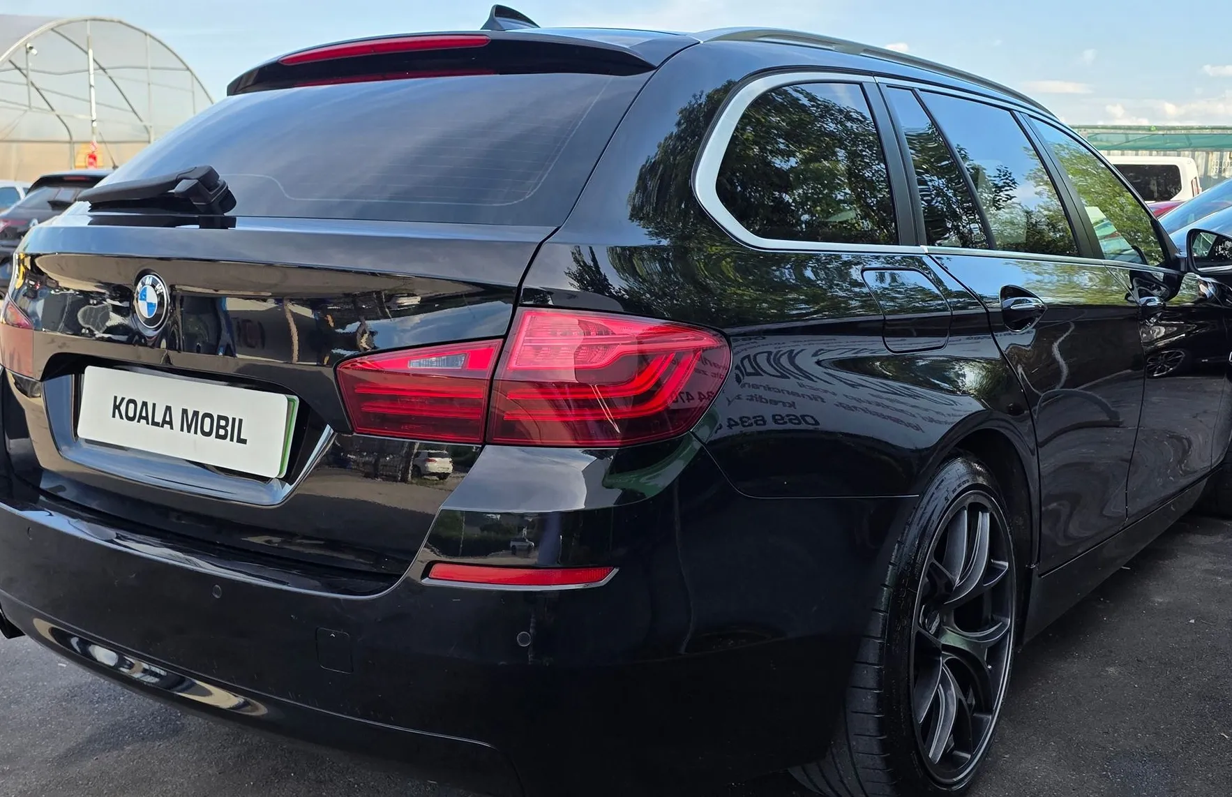 Zunanja slika - BMW Serija 5 - Touring:   520D TOURNING BI-XENON-ALU-NAVI - 4