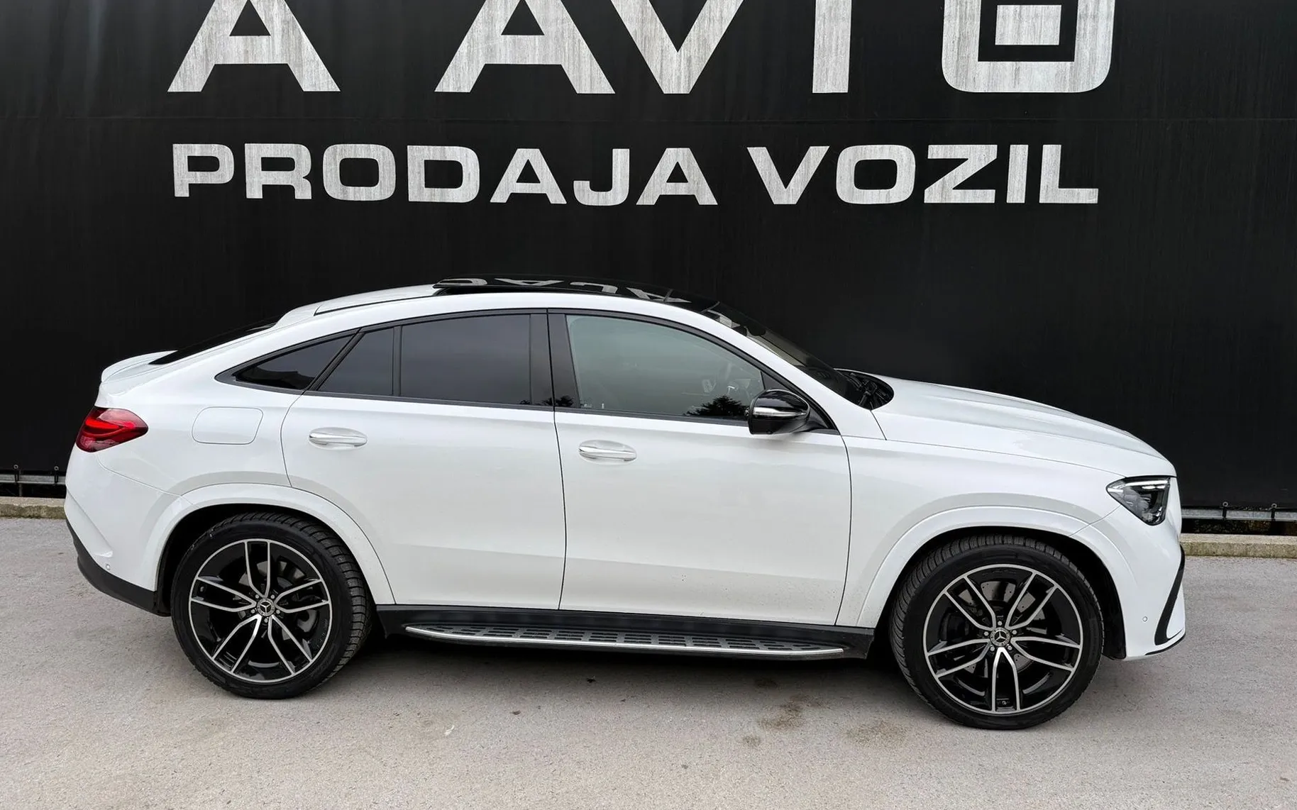 Zunanja slika - Mercedes-Benz GLE-Razred - GLE coupe GLE 450 d 4MATIC Coup  233  AMG-1.LASTNICA... - 3