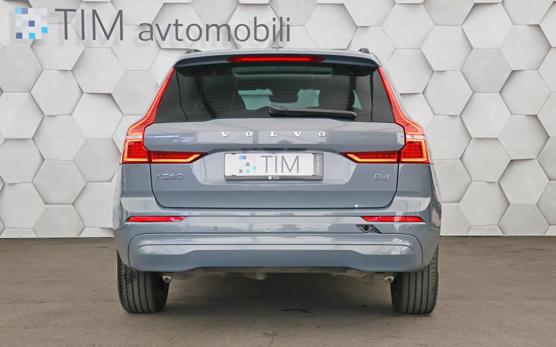Zunanja slika - Volvo XC60 - B4D 2.0d Geartronic Essential 197KM - 6