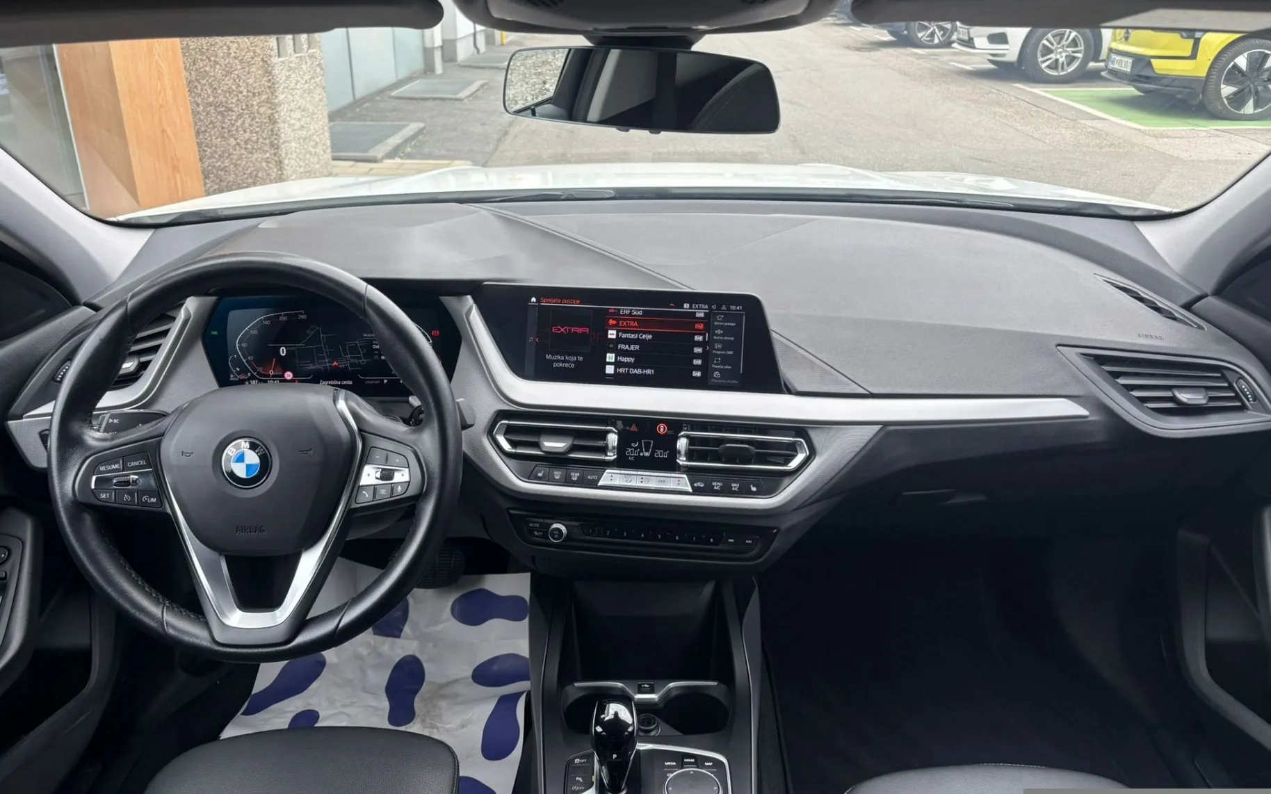 Zunanja slika - BMW Serija 1 - : 118d aut. Sport SLO-1.LAST.-LED - 9