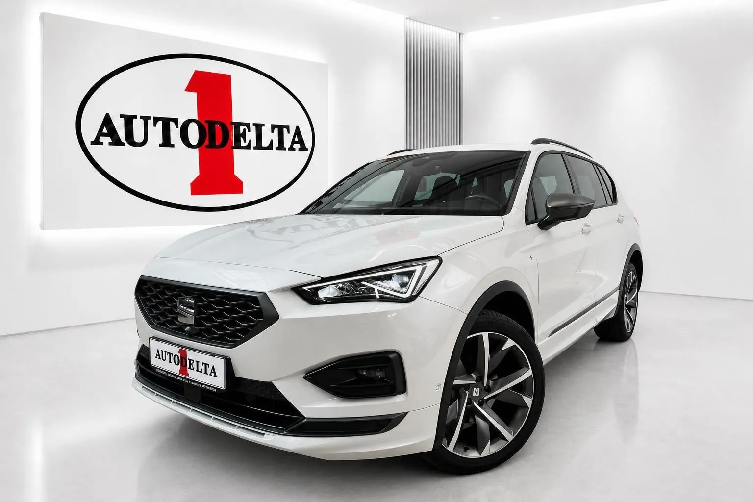 Zunanja slika - Seat Tarraco - 2.0 TDI 110 KW FR DSG KLJUKA. PANORAMA. DCC - 1