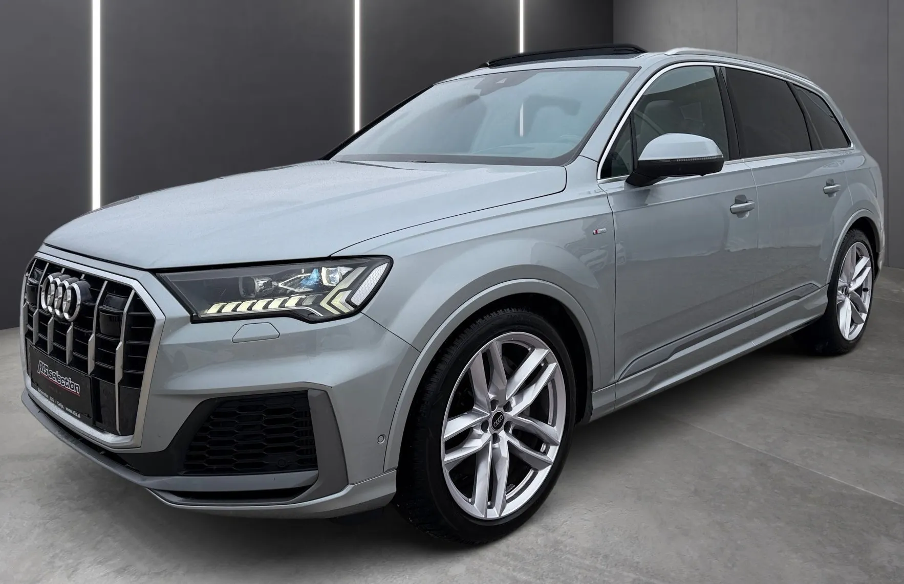 Zunanja slika - Audi Q7 - 55 TFSI quattro S-line Panorama - Soft close - 1
