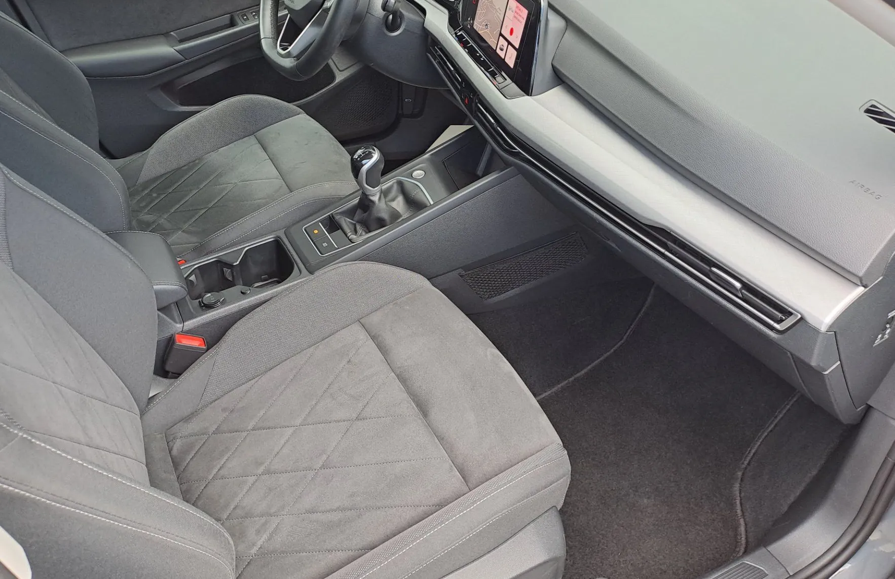 Zunanja slika - Volkswagen Golf - Variant 2.0 TDI BMT Life - 6