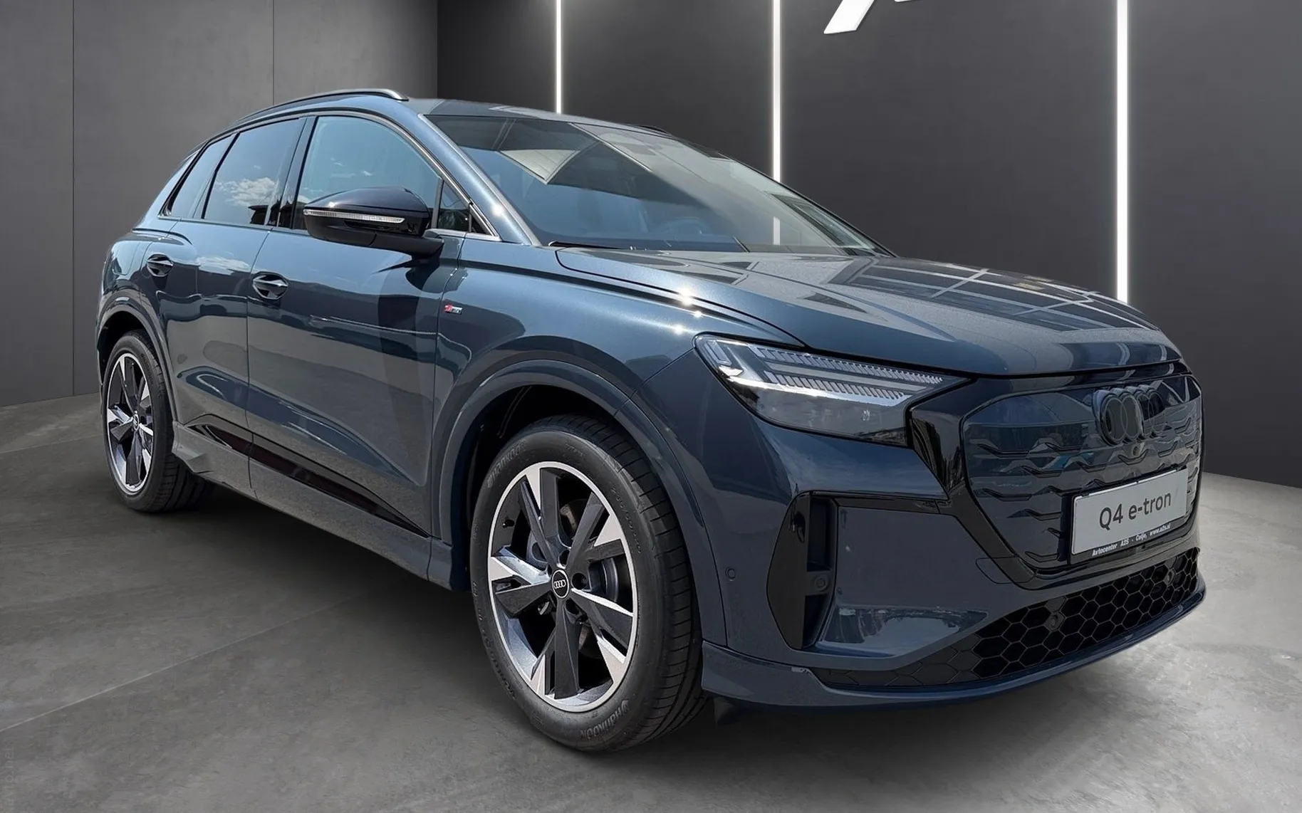 Zunanja slika - Audi Q4 e-tron - performance Business - 2
