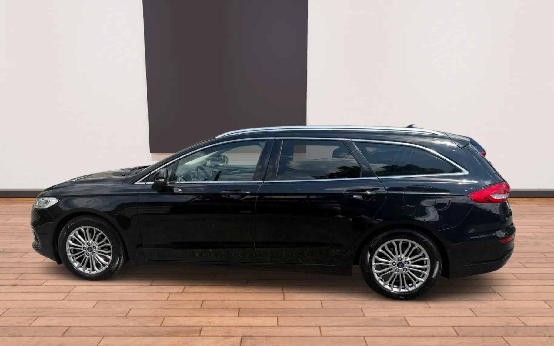 Zunanja slika - Ford Mondeo - 2,0 TDCi Titanium - 4