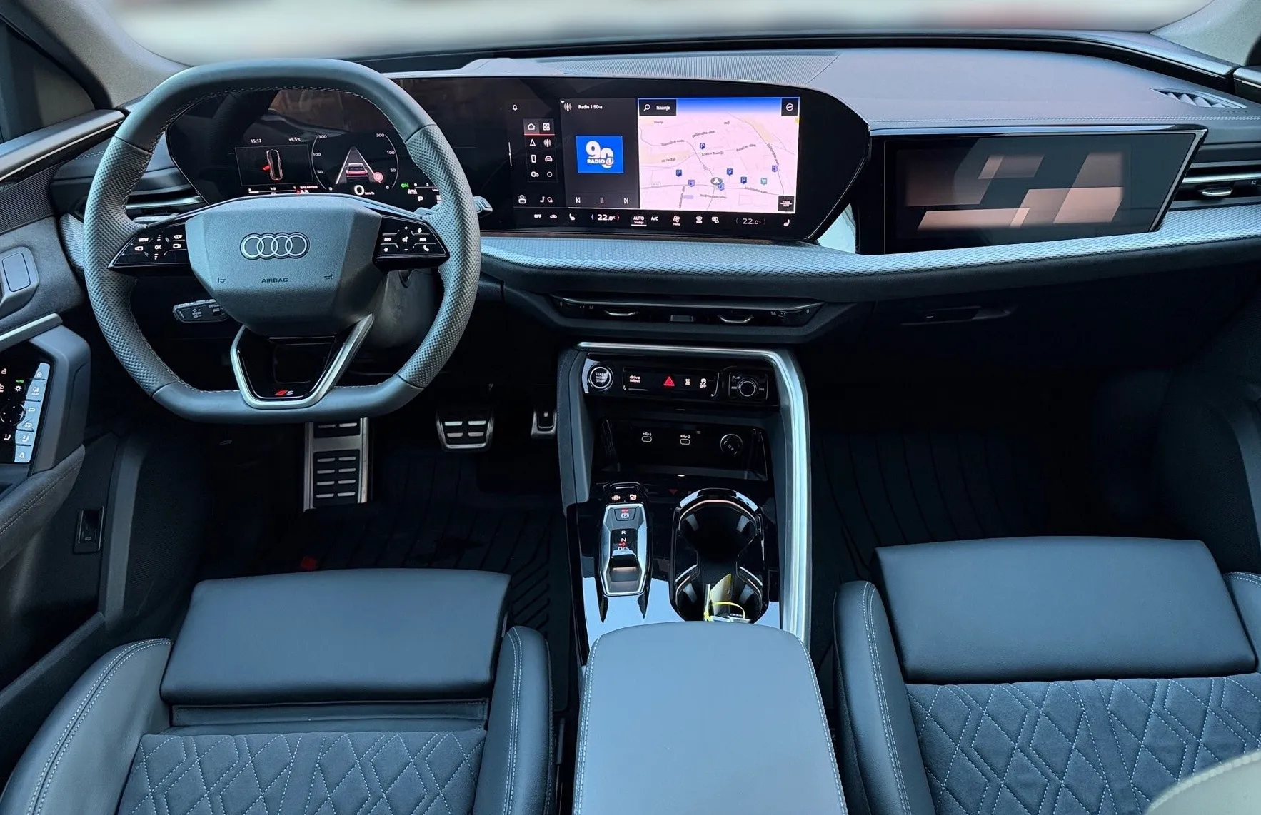 Zunanja slika - Audi Q5 - TFSI quattro 150kW - 10