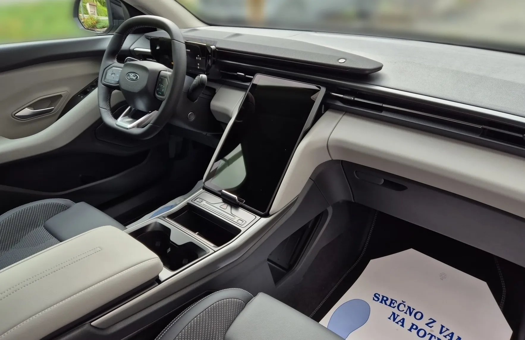 Zunanja slika - Ford Explorer - EV STYLE 170PS 52KWH RWD-NA ZALOGI-DOBAVA TAKOJ - 14