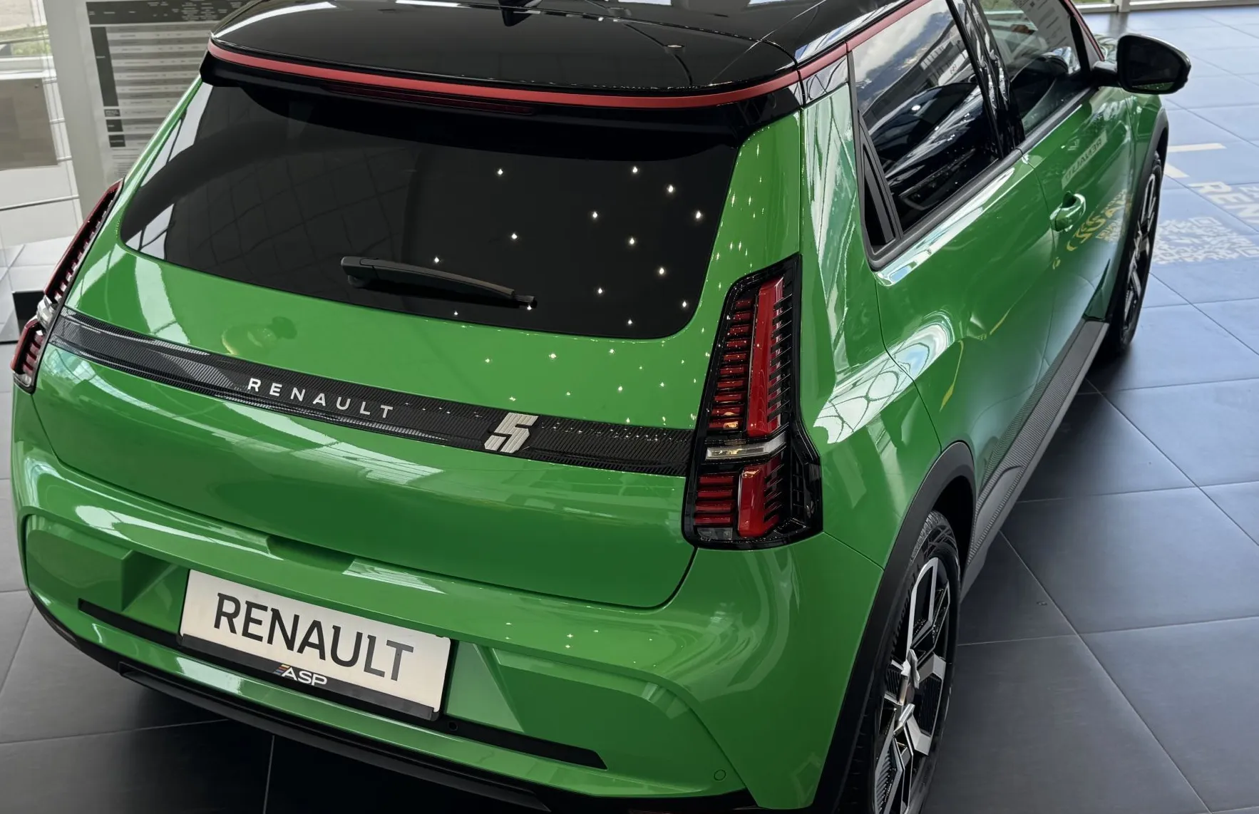 Zunanja slika - Renault 5 E-tech - techno EV52 110kW - 6