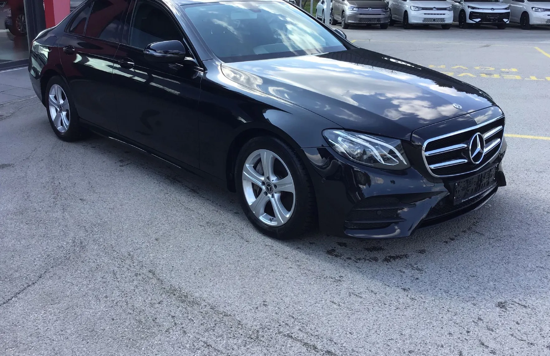 Zunanja slika - Mercedes-Benz E-Razred - E 220 d AMG Style. kamera. navi. LED - 3