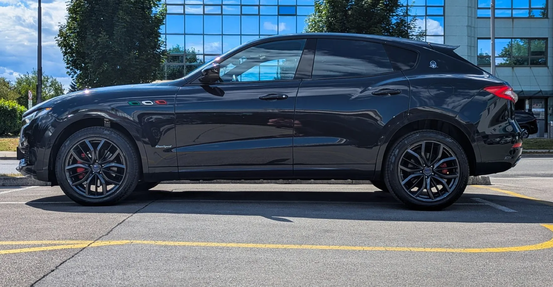 Zunanja slika - Maserati Levante - Diesel GRANSPORT SERVISNA KNJIGA POTRJENA - 8