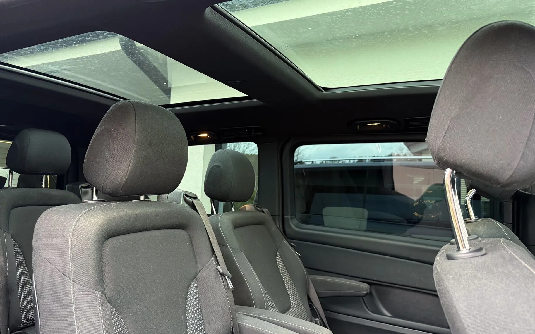 Zunanja slika - Mercedes-Benz V-Razred - V 250 d 4MATIC AVANTGARDE|1.LASTNIK|SLO|PANORAMA - 9
