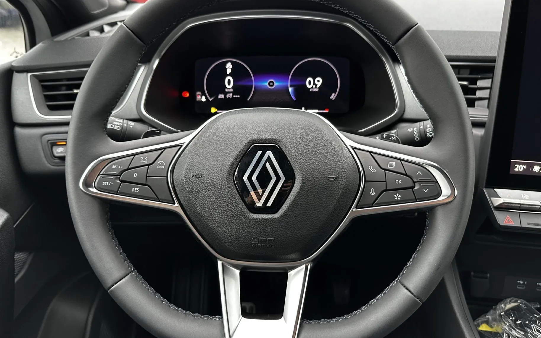 Zunanja slika - Renault Captur - TCe 160 EDC Techno - 10