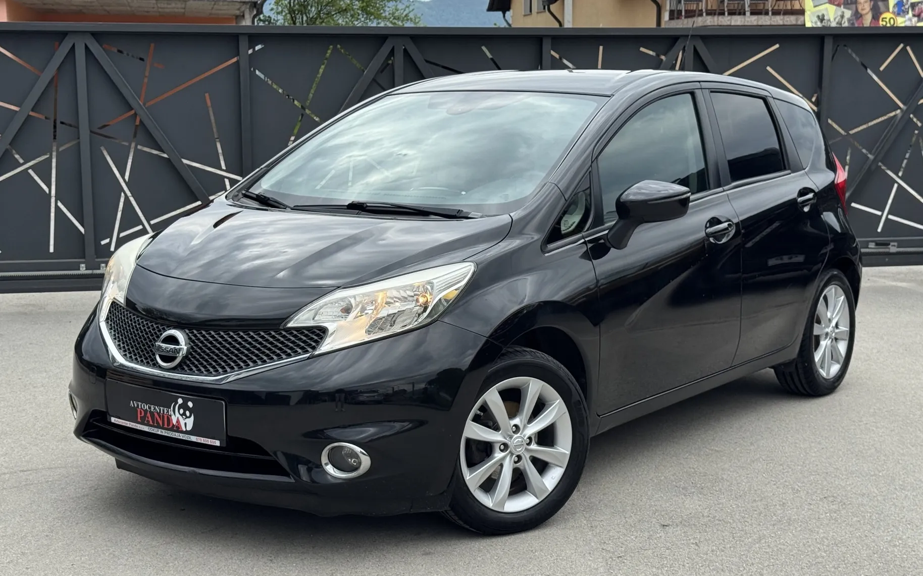 Zunanja slika - Nissan Note - 1,2 Visia - 1