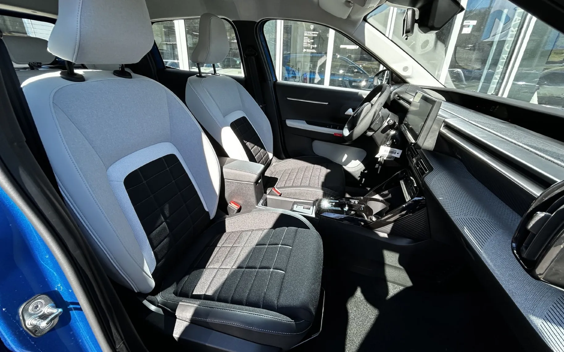 Zunanja slika - Citroën C3 - Plus Hybrid110 S S eDCT6 - 10