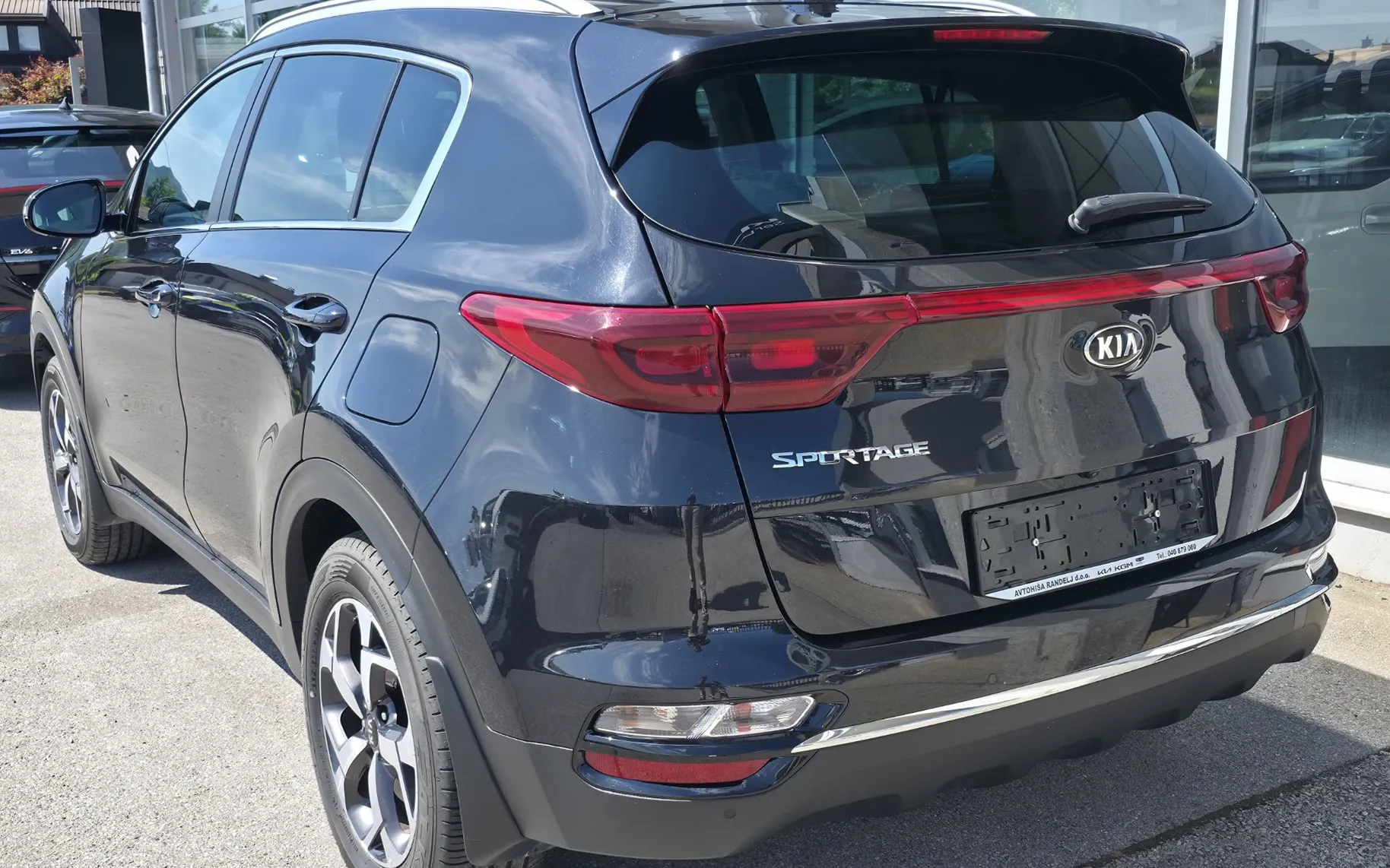 Zunanja slika - KIA Sportage - 2WD 1.6 T-GDI LX Edition ISG - 3