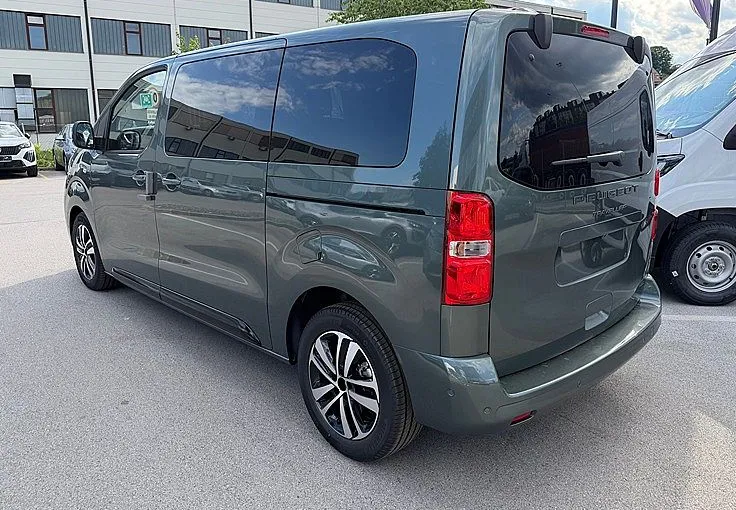 Zunanja slika - Peugeot Traveller - L2 2.2 BlueHDi 180 S S Business Avt.-ZALOGA - 3