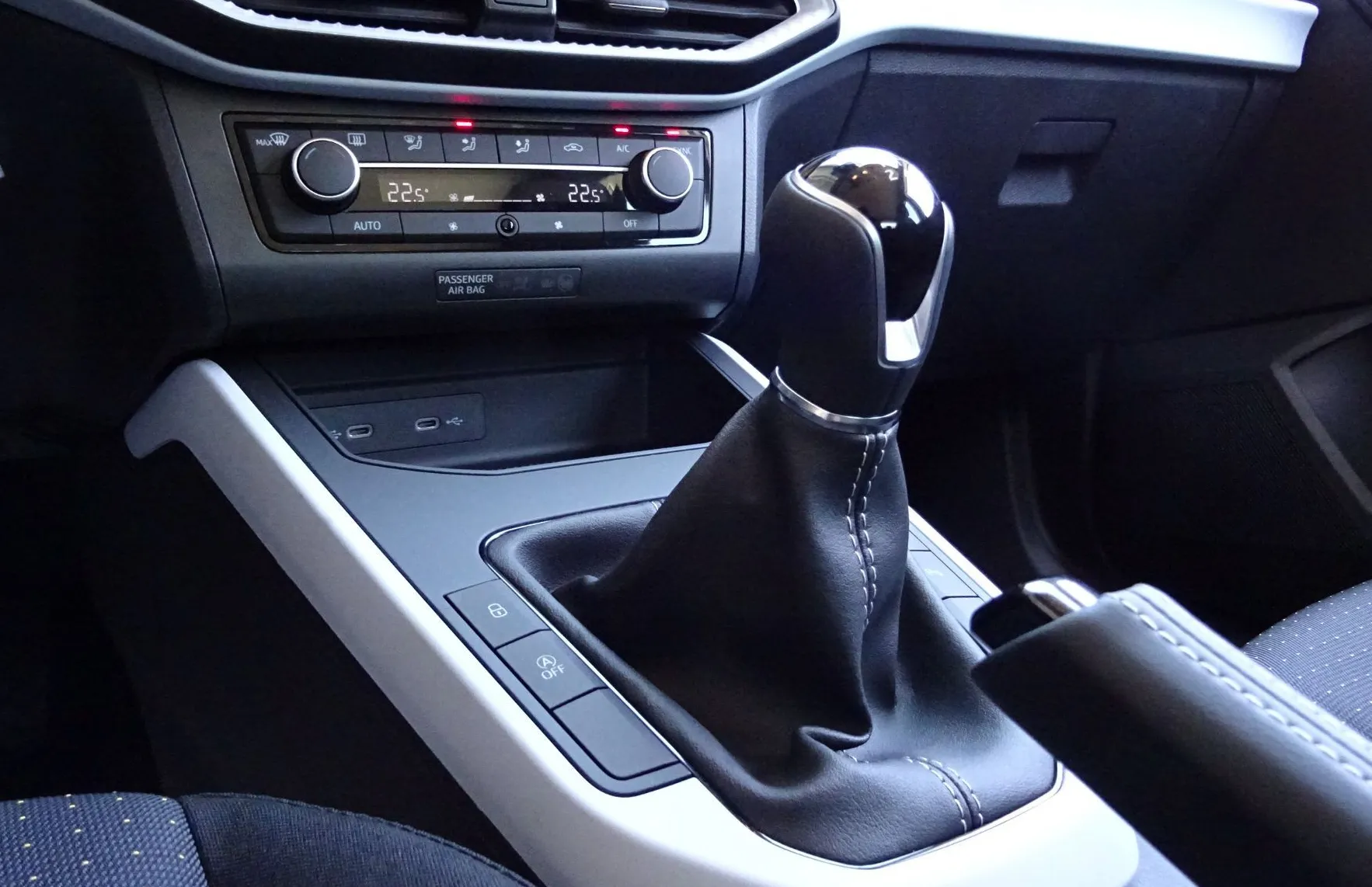 Zunanja slika - Seat Arona - 1.0 TSI 115KM STYLE EDITION - AKCIJA - - 16