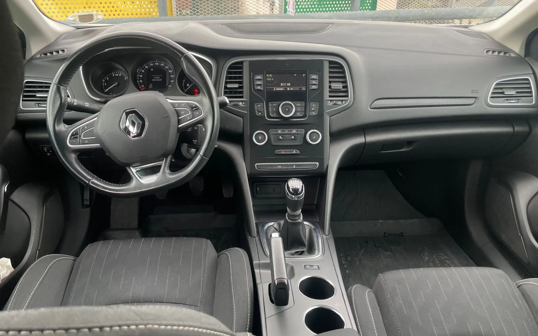 Zunanja slika - Renault Mégane - Megane 1.3 16 V PDC ZADAJ. - 11