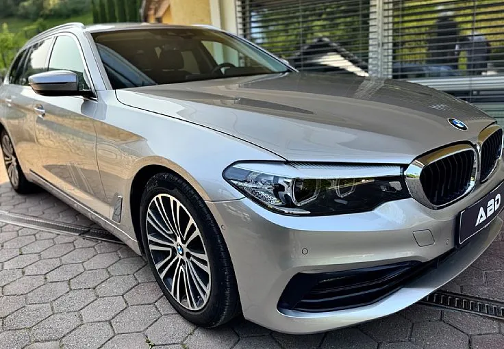 Zunanja slika - BMW Serija 5 - Touring: 530d Xdrive individual Led radar memory kamera - 3