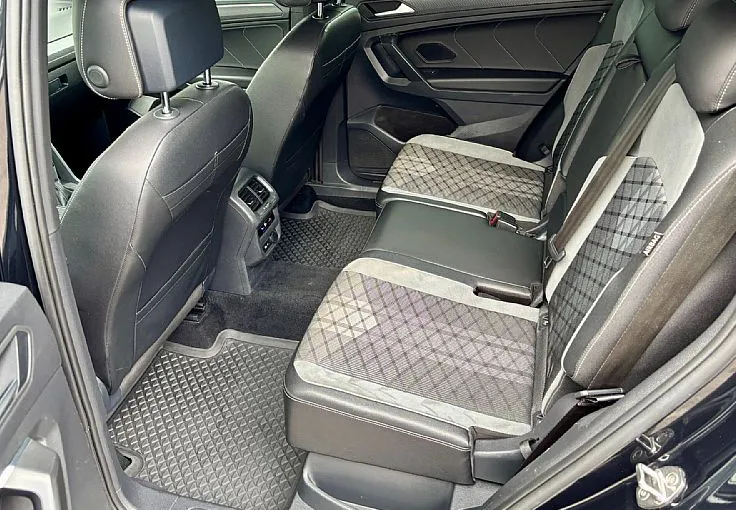 Zunanja slika - Volkswagen Tiguan Allspace - 4motion 2.0 TDI BMT R-Line DSG - 9