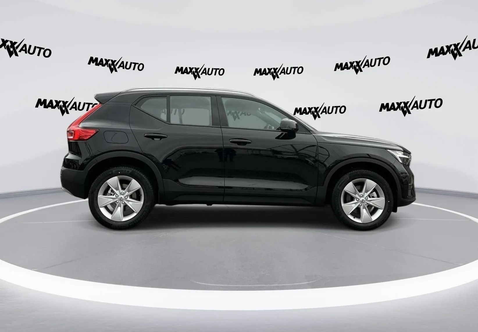 Zunanja slika - Volvo XC40 - B3P Core Avt... - 4