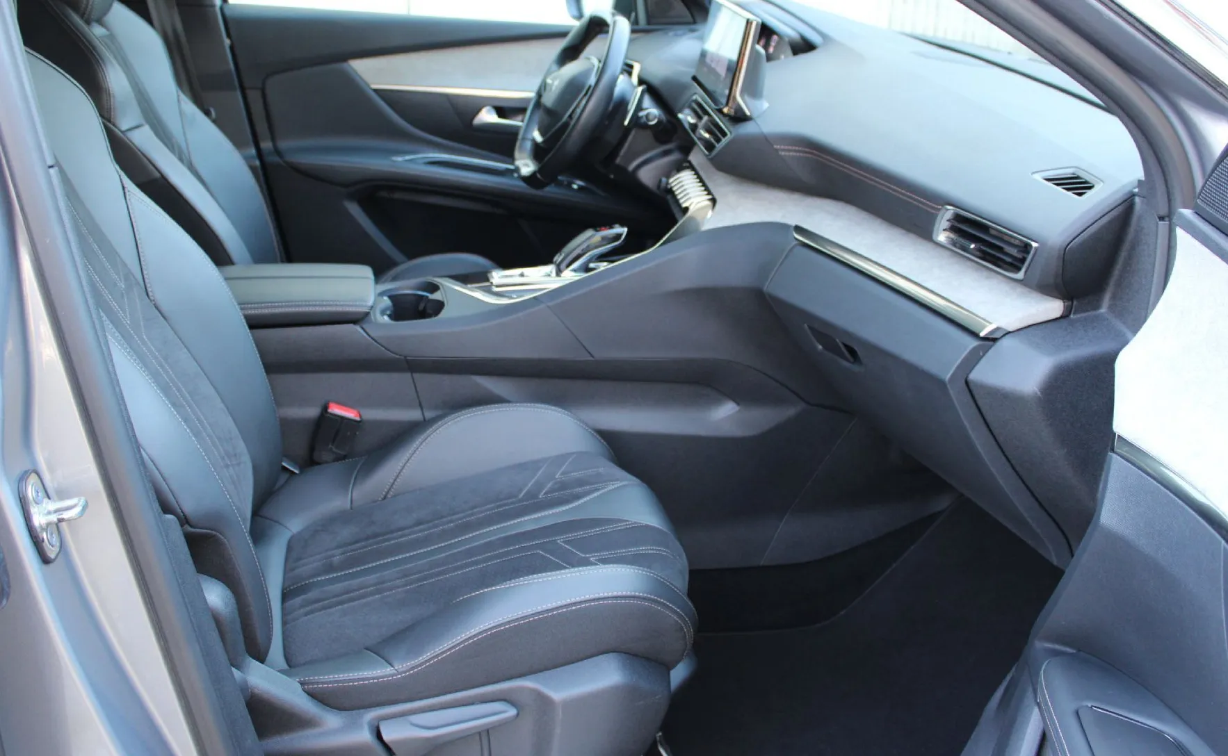 Zunanja slika - Peugeot 3008 - 1.5 BlueHDi 130 EAT8 GT PACK-ALU-ALCANTARA-LED - 14