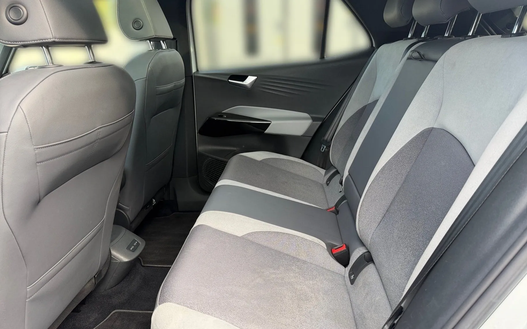 Notranja slika - Volkswagen ID.3 - Pro Family 58 kWh Panorama - Matrix - Kamera - 11