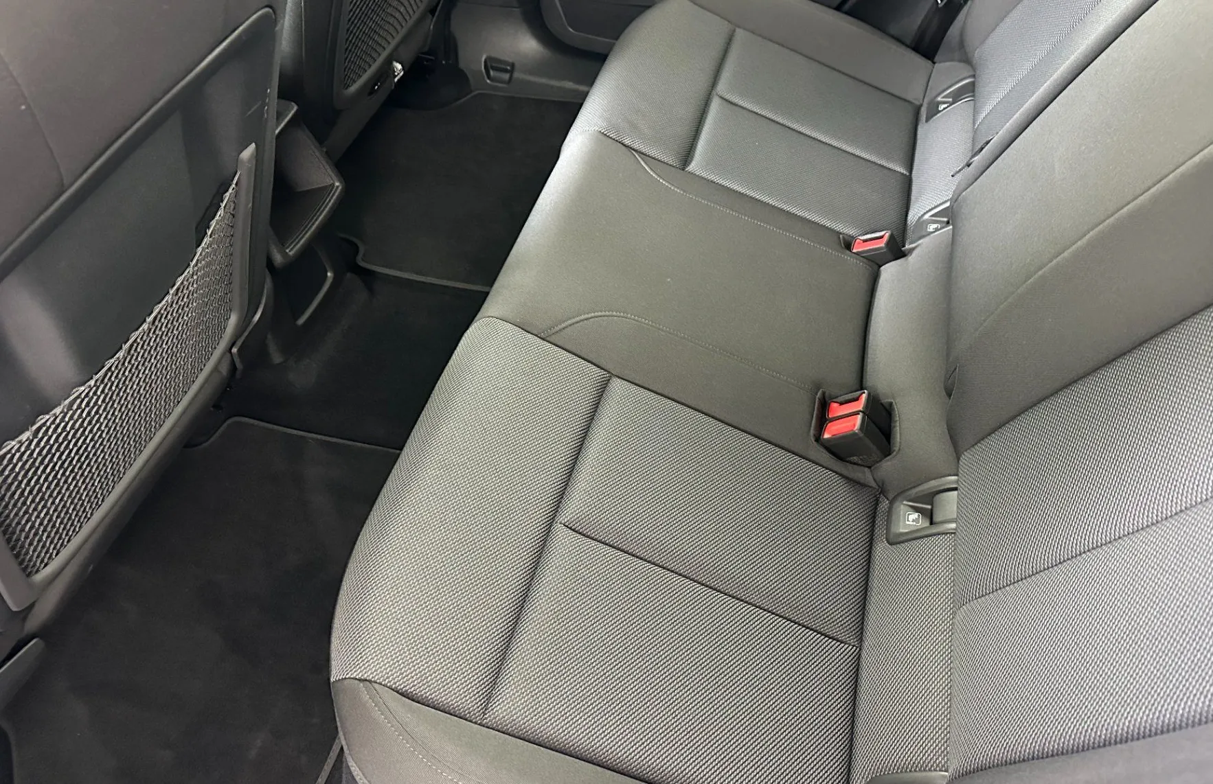 Zunanja slika - Audi Q4 - e-tron 50 e-tron quattro S Line 220kw.KAMERA.LED.USNJE - 16