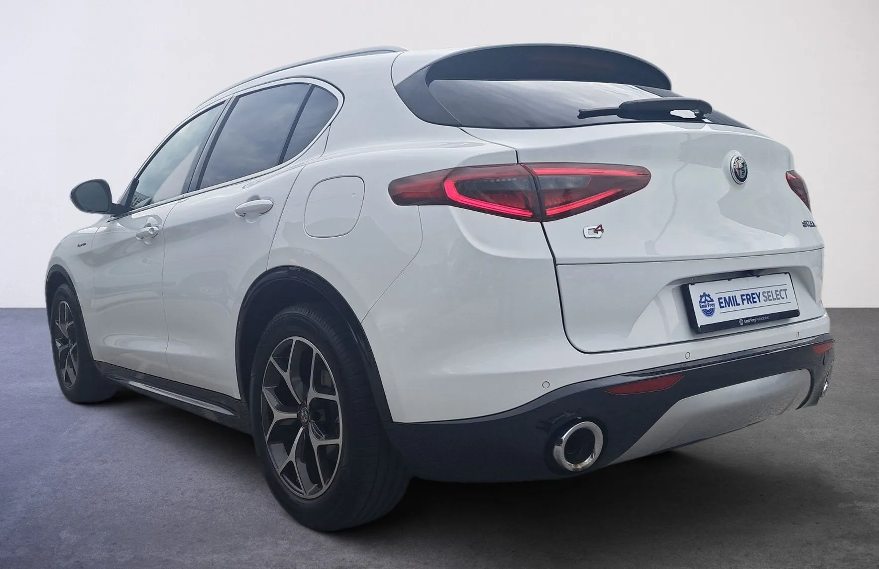 Zunanja slika - Alfa Romeo Stelvio - Q4 2.2 Diesel 190 Super Avt. - 4