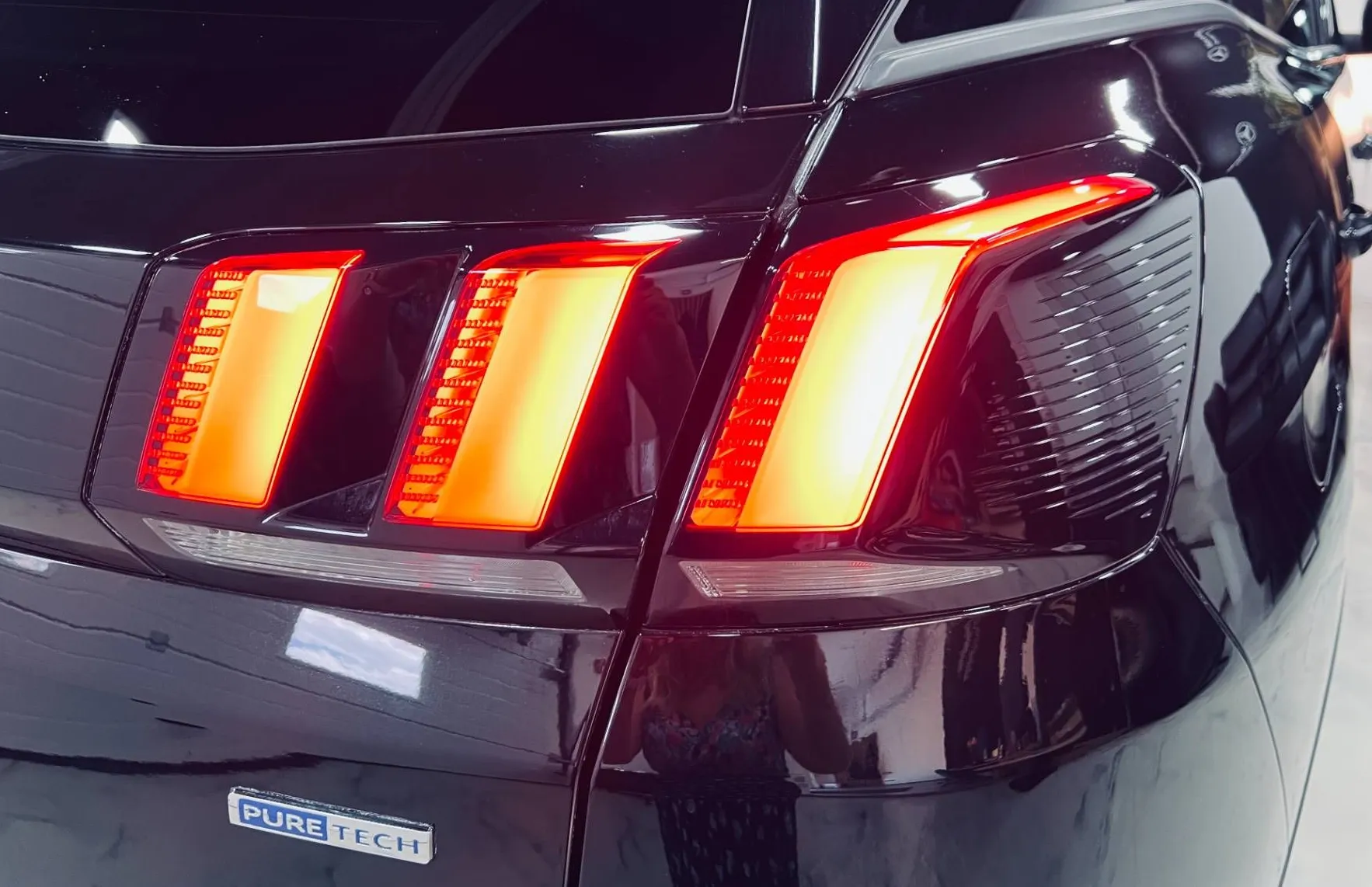 Zunanja slika - Peugeot 3008 - 1.2 PureTech -Z 15  LEASING TUDI ZA BREZPOSELNE - 11
