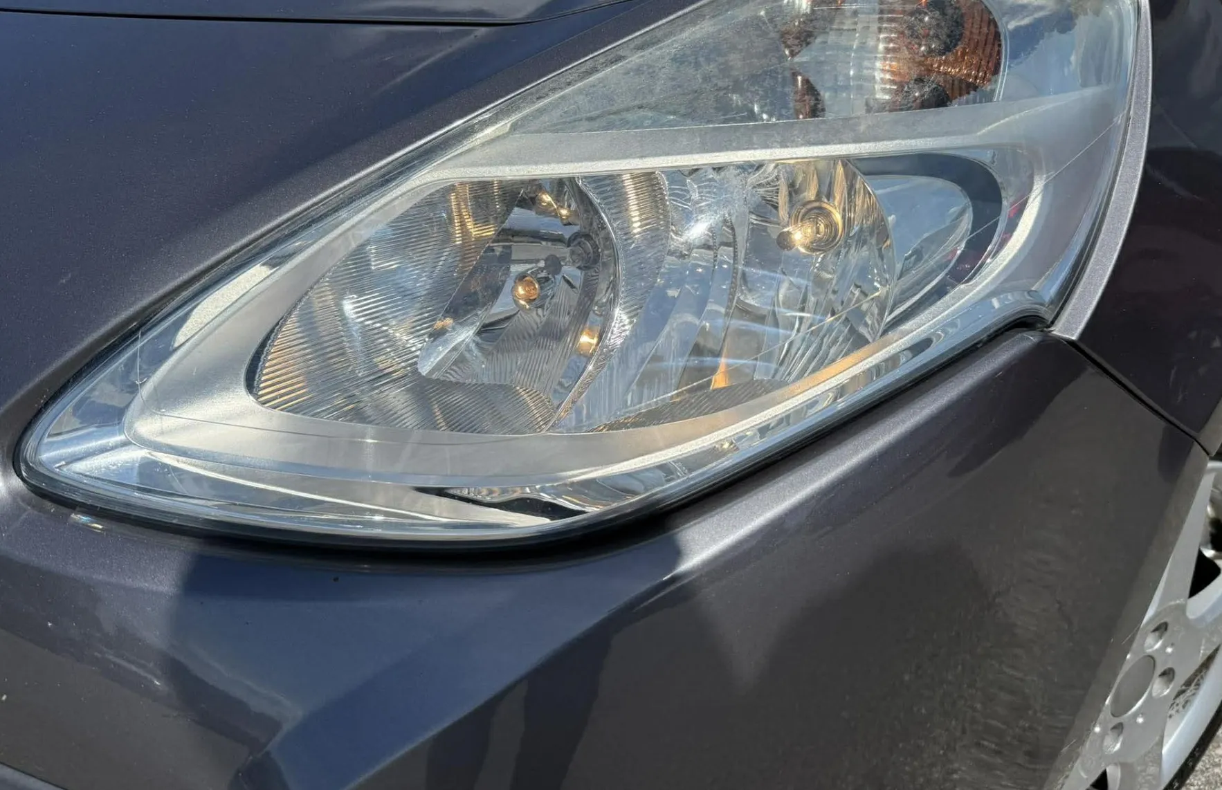 Zunanja slika - Renault Clio - 1.2 16V Expression.Slo.Klima. - 16