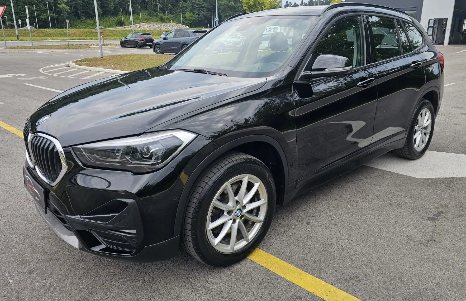 Zunanja slika - BMW X1 - serija : sDrive18d Advantage|navi|el prtljažnik|fuLED|AKTIV - 1