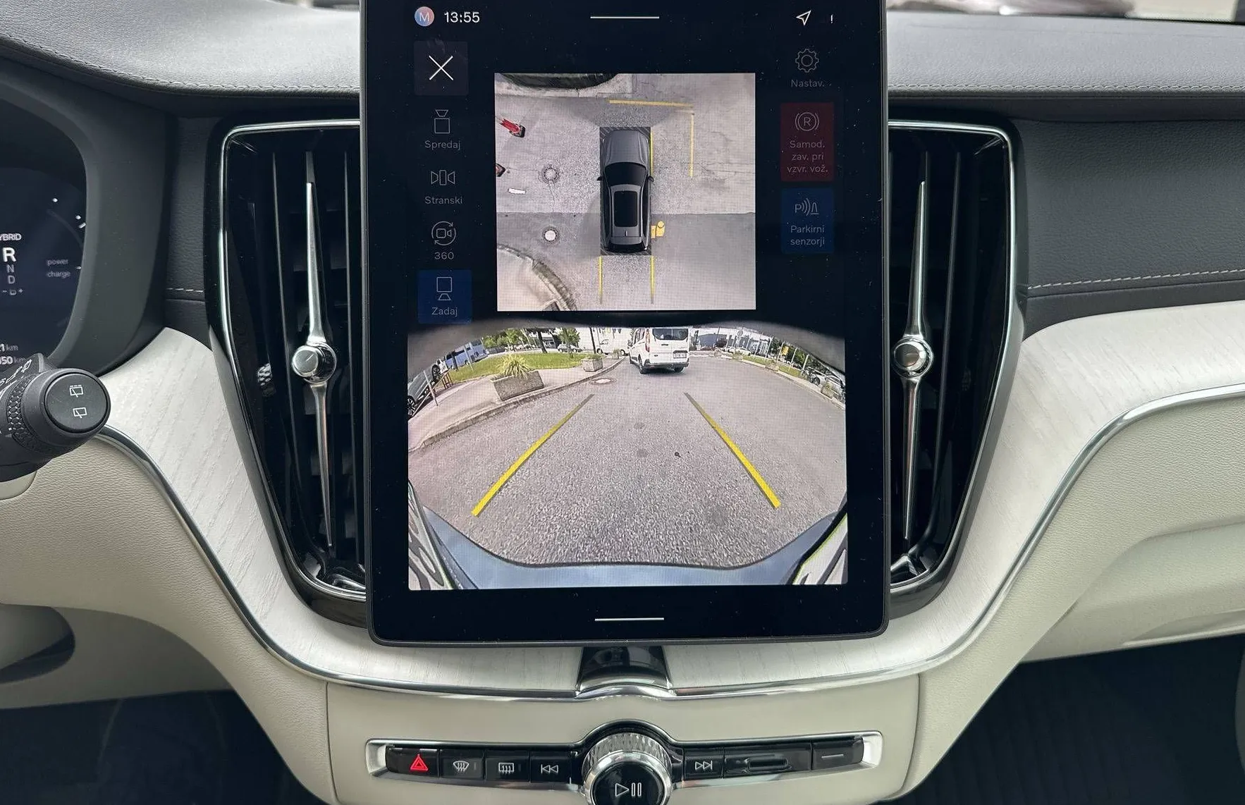 Zunanja slika - Volvo XC60 - T8 AWD Recharge Twin Engine Ultra Dark Avt - 16