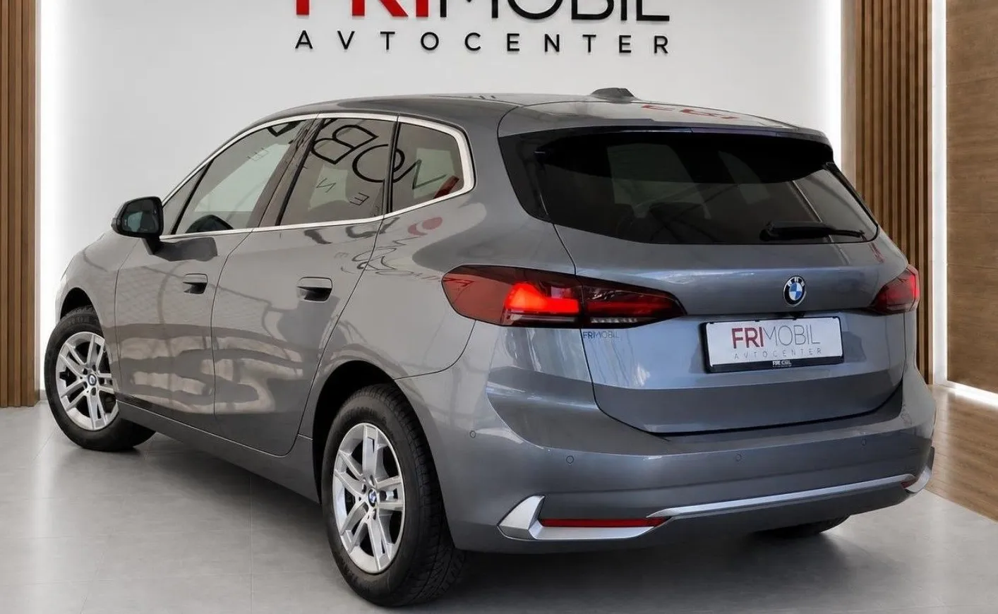 Zunanja slika - BMW Serija 2 - Active Tourer: 218i Active Tourer Luxury Line•AMBIENT•KA - 4