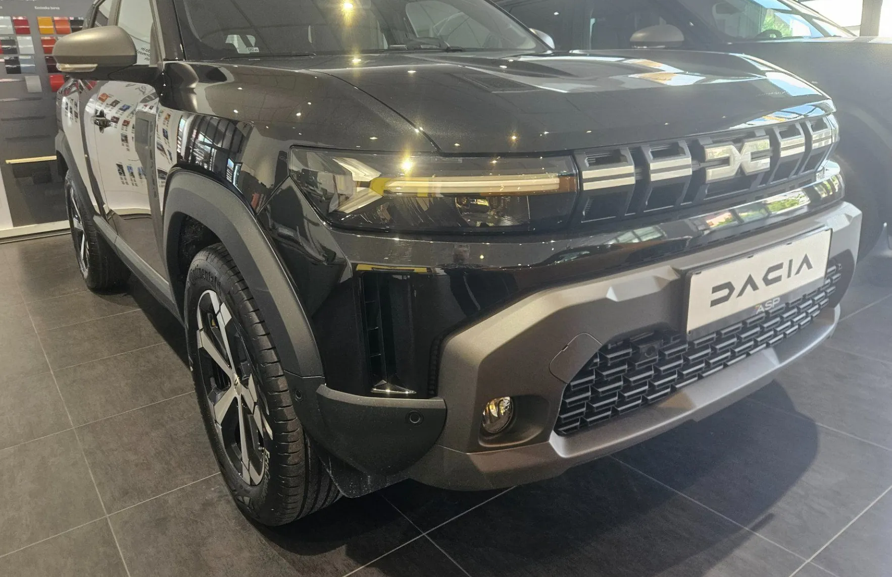 Zunanja slika - Dacia Duster - Hybrid 155 Journey - 1