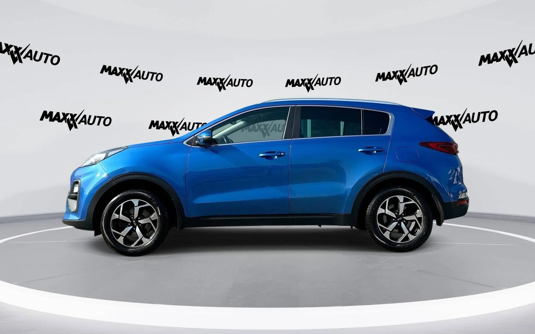 Notranja slika - KIA Sportage - 1.6 GDI LX Edition ISG - 8