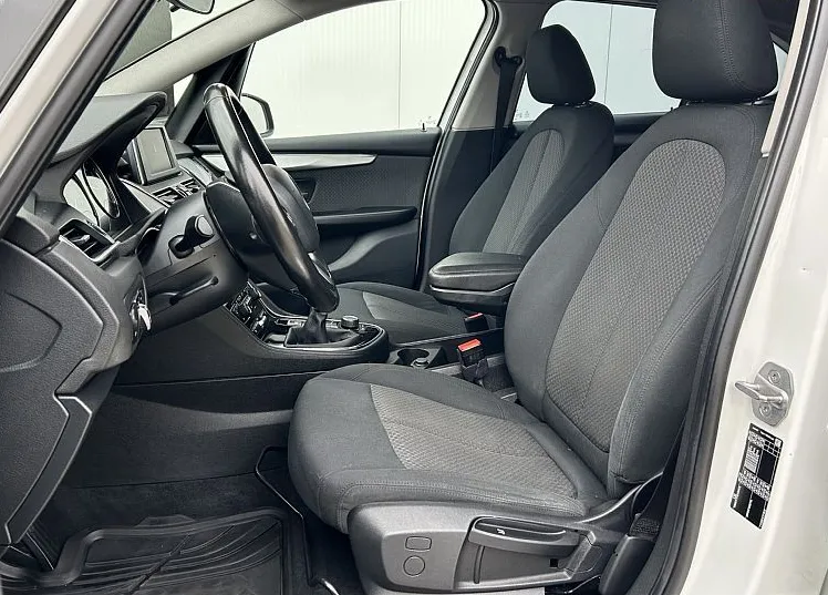 Zunanja slika - BMW Serija 2 - Active Tourer: 216i-LED-PDC-TEMPOMAT-SLO POREKLO-ALU17 - 9