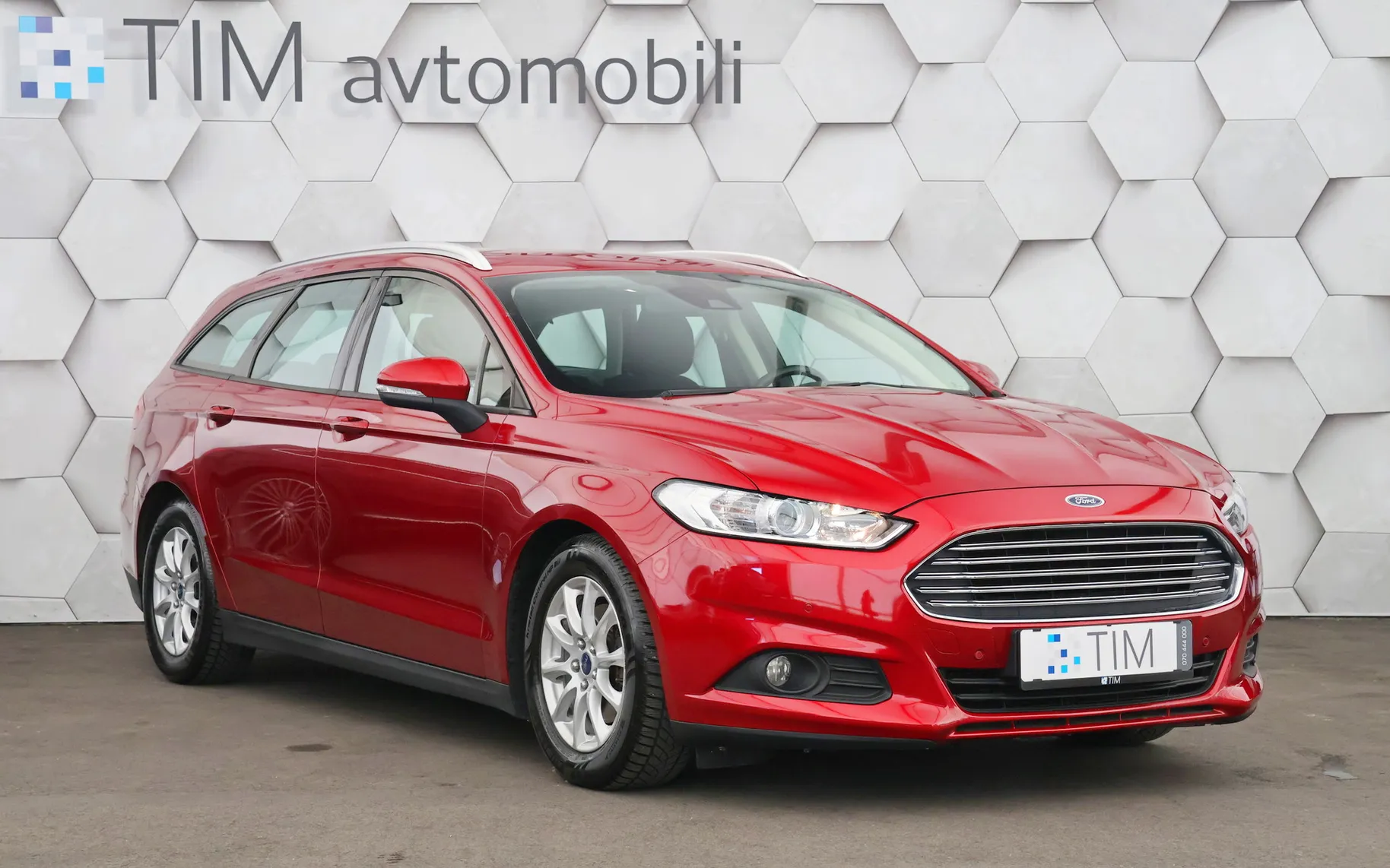 Zunanja slika - Ford Mondeo - SW 1.6 TDCi 116KM Titanium - 2