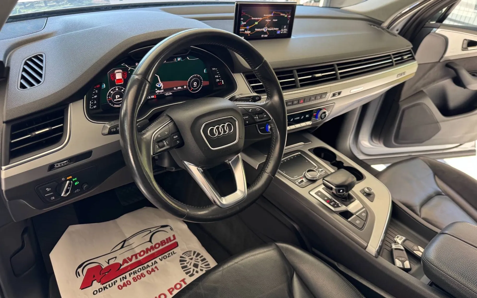 Notranja slika - Audi Q7 - quattro 3.0 TDI  7-SEDEŽEV-NAVI-KAMERA- - 9