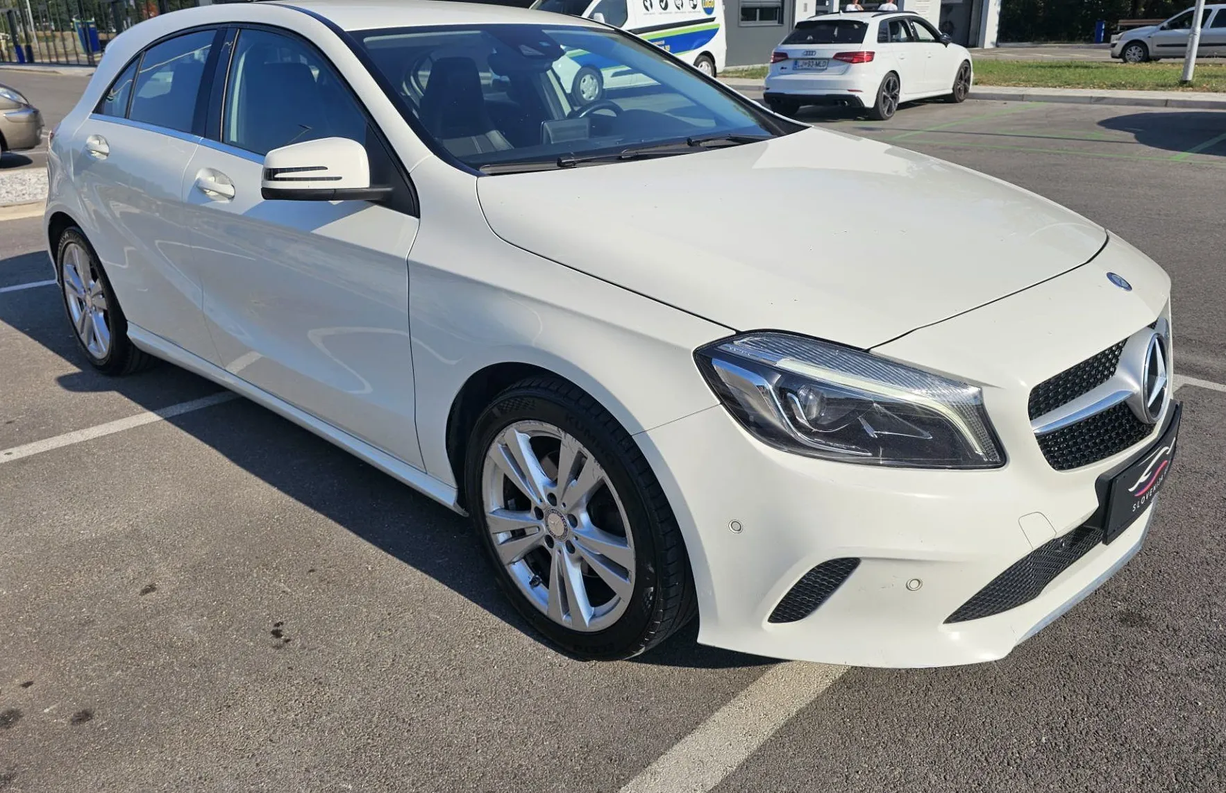 Zunanja slika - Mercedes-Benz A-Razred - A 200d Avtomatik Avantgarde SPORT - 3