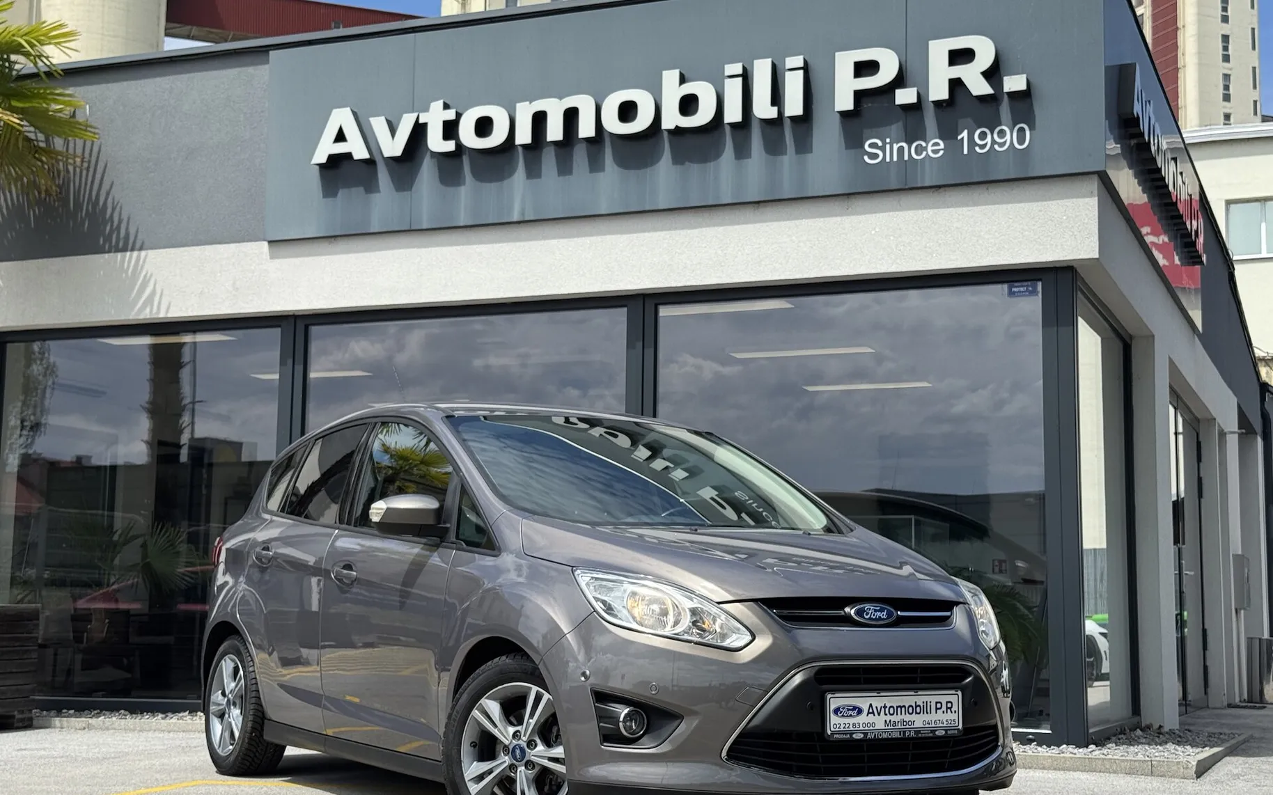 Zunanja slika - Ford C-MAX - 1.0 EcoBoost Trend Edition 88.948km OPR.VELIKI SER - 3