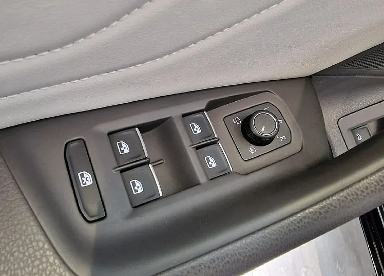 Zunanja slika - VW Arteon - 2.0 TDI |ELEGANCE |ACC|IQ-LED|KAM|WEB|KEY|VIRTUAL - 10